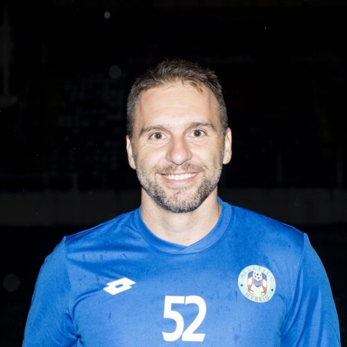 Özgür NEHİR