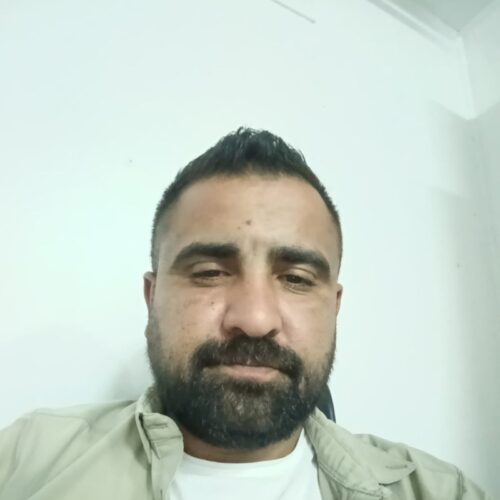 Mustafa AY